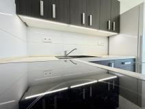 Prodej bytu 1+kk, Mukařov - Srbín, Šípková, 30 m2