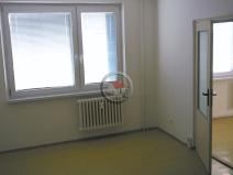 Prodej bytu 3+1, Třebíč - Nové Dvory, Fr. Hrubína, 70 m2