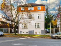 Pronájem kanceláře, Praha, Na dolinách, 200 m2