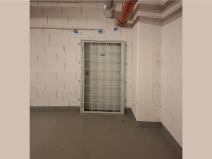 Pronájem garážového stání, Praha - Michle, Krnkova, 16 m2