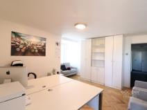 Pronájem kanceláře, Praha - Bubeneč, Na Zátorce, 27 m2