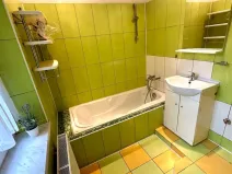 Prodej bytu 3+1, Cheb, Valdštejnova, 82 m2