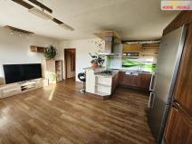 Pronájem bytu 3+1, Praha - Košíře, Zahradníčkova, 89 m2