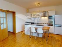 Pronájem bytu 2+kk, Plzeň, V Bezinkách, 51 m2