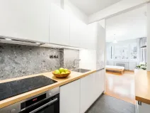 Pronájem bytu 1+kk, Praha - Holešovice, Komunardů, 34 m2
