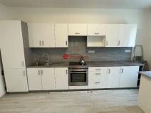 Pronájem bytu 3+1, Děčín, Čsl. partyzánů, 75 m2