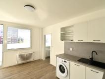 Pronájem bytu 2+kk, Praha - Krč, Bernolákova, 41 m2