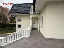 Pronájem vily, Praha - Kamýk, Vranská, 642 m2