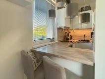 Pronájem bytu 2+kk, Praha - Ruzyně, Zbuzanská, 37 m2