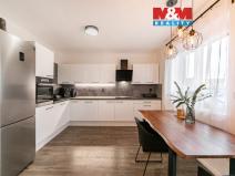 Prodej bytu 4+kk, Vochov, 81 m2