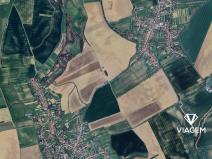 Prodej pole, Moravany, 469 m2
