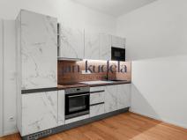 Pronájem bytu 1+kk, Brno, Bratislavská, 36 m2