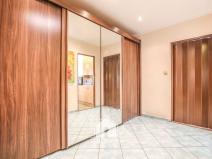 Prodej bytu 3+1, Jílové, Školní, 65 m2