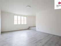 Prodej bytu 2+1, Jimramov, náměstí Jana Karafiáta, 74 m2