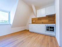 Pronájem bytu 2+1, Aš, Hlavní, 61 m2