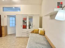 Prodej vícegeneračního domu, Pečky, Tř. 5. května, 980 m2