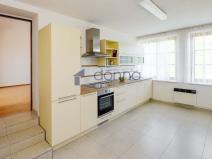 Pronájem rodinného domu, Praha, Nad šejdrem, 252 m2