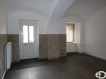 Pronájem obchodního prostoru, Mladá Vožice, Husovo náměstí, 50 m2