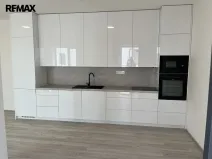 Prodej bytu 2+kk, Zlín, Tyršovo nábřeží, 66 m2