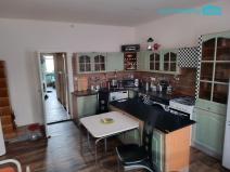 Prodej bytu 3+1, Cheb, Hálkova, 96 m2