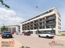 Pronájem garážového stání, Plzeň - Jižní Předměstí, Měděná, 12 m2