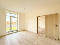 Pronájem bytu 2+kk, Milovice, Slepá, 39 m2