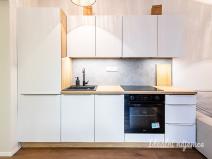 Pronájem bytu 1+kk, Praha - Hlubočepy, Pod Žvahovem, 28 m2