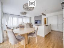 Prodej bytu 4+kk, Praha - Karlín, Za Karlínským přístavem, 137 m2