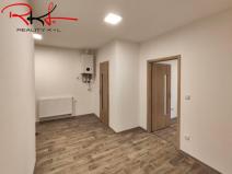 Pronájem kanceláře, Mladá Boleslav, Husova, 74 m2