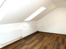 Prodej bytu 3+kk, Týnec nad Labem, Masarykovo náměstí, 68 m2