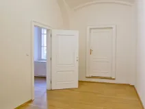 Pronájem kanceláře, Praha - Malá Strana, Karmelitská, 80 m2