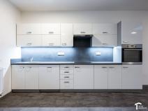 Pronájem bytu 2+kk, Pardubice - Zelené Předměstí, Sladkovského, 90 m2