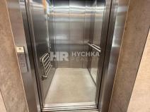 Pronájem bytu 1+kk, Praha - Třebonice, Thomasova, 32 m2