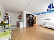 Prodej bytu 2+kk, Praha - Pitkovice, Penízovková, 63 m2