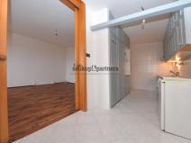 Pronájem bytu 3+1, Praha - Záběhlice, Sněženková, 75 m2