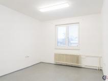 Pronájem kanceláře, Pardubice - Semtín, 17 m2