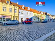 Pronájem obchodního prostoru, Planá, náměstí Svobody, 95 m2