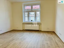 Pronájem bytu 3+kk, Praha - Žižkov, Biskupcova, 75 m2