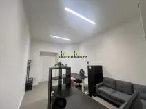 Pronájem kanceláře, Praha, Pernerova, 88 m2