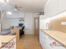 Pronájem bytu 1+kk, Brno, Říčanská, 33 m2