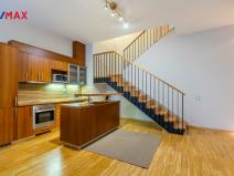 Pronájem bytu 3+kk, Praha - Karlín, Rohanské nábřeží, 117 m2