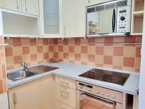 Prodej bytu 2+1, Praha - Řepy, Skuteckého, 47 m2