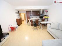 Pronájem bytu 2+kk, Karlovy Vary - Stará Role, Nejdlova, 74 m2