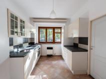 Pronájem bytu 2+1, Praha - Karlín, Pernerova, 43 m2