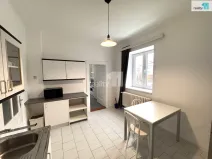 Pronájem bytu 1+1, Praha - Kobylisy, Zlonínská, 49 m2