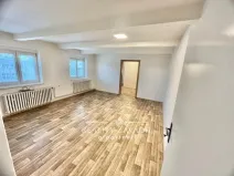 Prodej bytu 2+1, Pardubice, Sladkovského, 81 m2