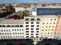 Pronájem garážového stání, Brno, Cejl, 12 m2