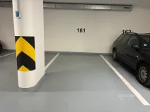 Pronájem garážového stání, Praha - Vysočany, Střídavá, 13 m2