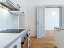 Pronájem bytu 4+kk, Praha, Křižíkova, 2 m2