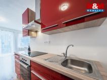 Pronájem bytu 1+kk, Velký Osek, U hřiště, 38 m2